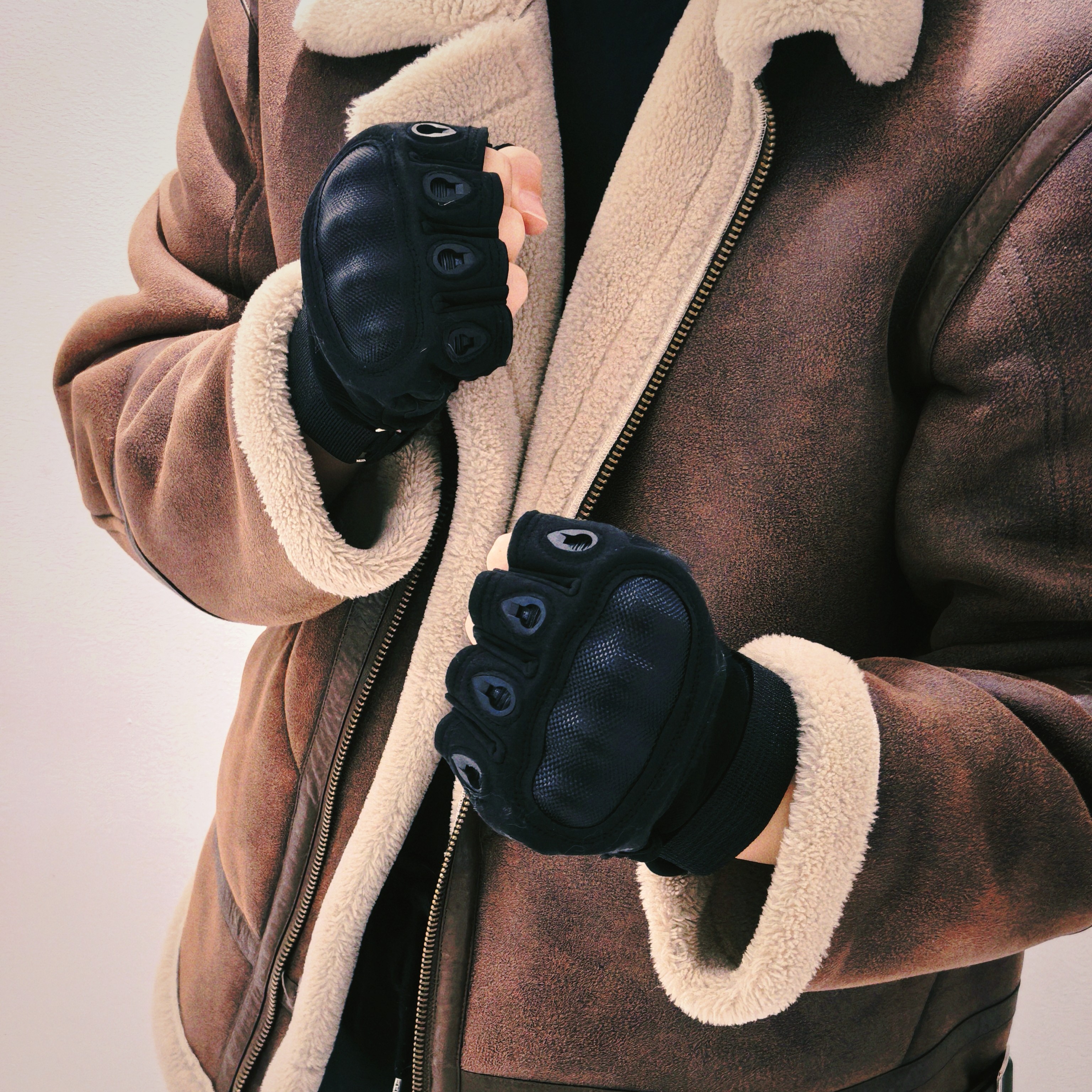 Resident Evil Leon Inspired Ta - Cut Resistant Glove avis et prix