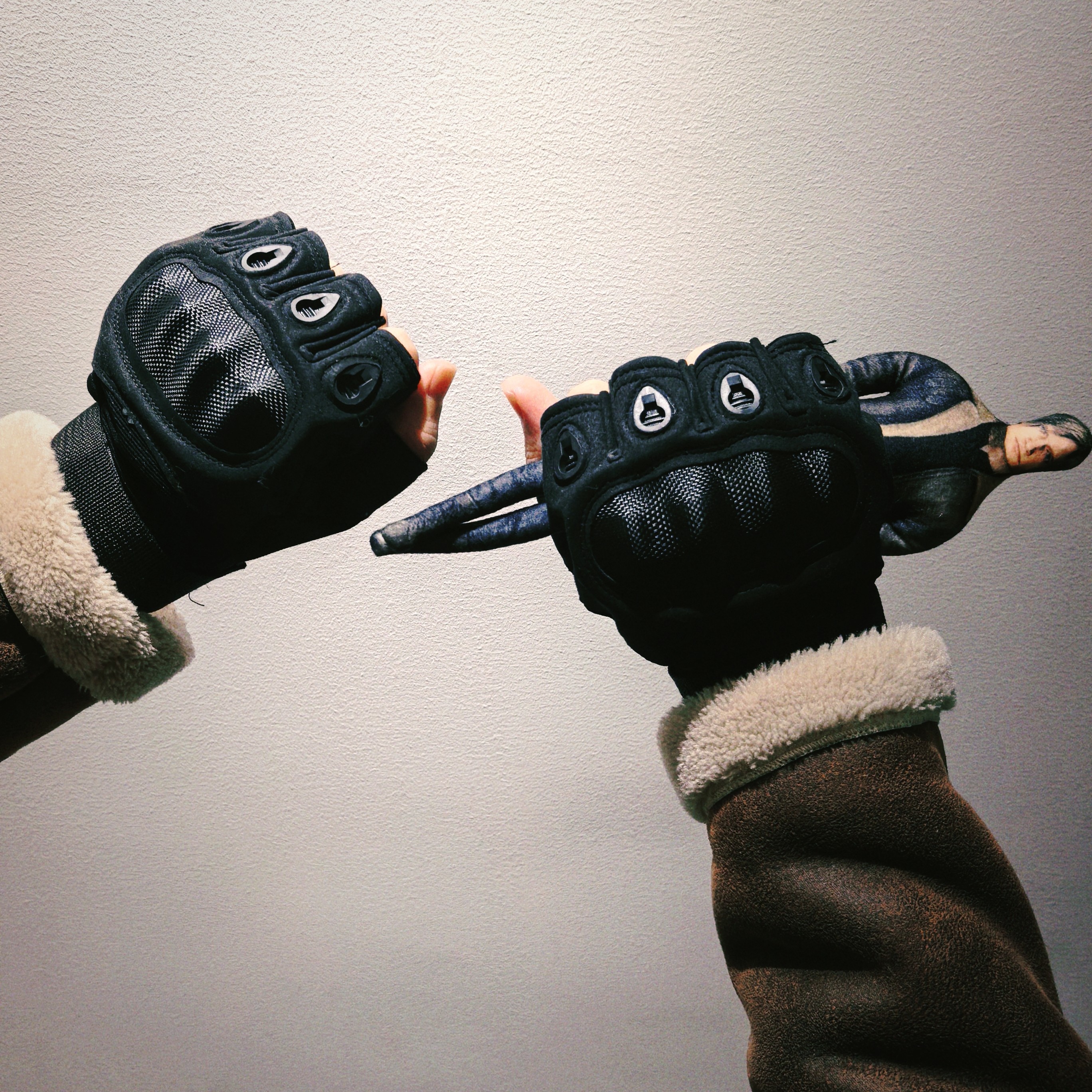 Resident Evil Leon Inspired Ta - Cut Resistant Glove avis et prix